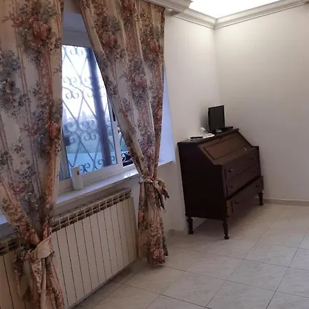 La Casa Tra Gli Ulivi Di Fonte Nuova 2 Holiday home *