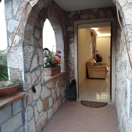 Holiday home La Casa Tra Gli Ulivi Di Fonte Nuova 2