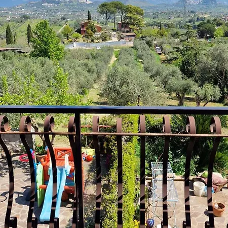 La Casa Tra Gli Ulivi Di Fonte Nuova 2 Holiday home Mentana